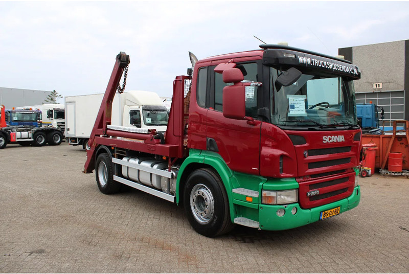 Scania P 270 + PERFECT CONDITION + PTO - Konténerszállító: 3 kép. Scania P 270 + PERFECT CONDITION + PTO - Konténerszállító: 3 kép.