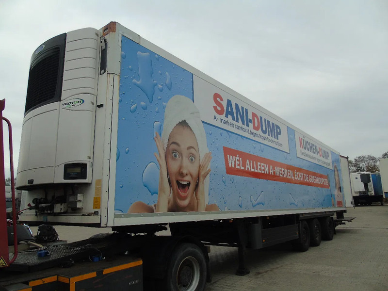 Schmitz Cargobull + CARRIER VECTOR 1950 + LIFT + APK 07-26 - Félpótkocsi hűtős: 2 kép. Schmitz Cargobull + CARRIER VECTOR 1950 + LIFT + APK 07-26 - Félpótkocsi hűtős: 2 kép.