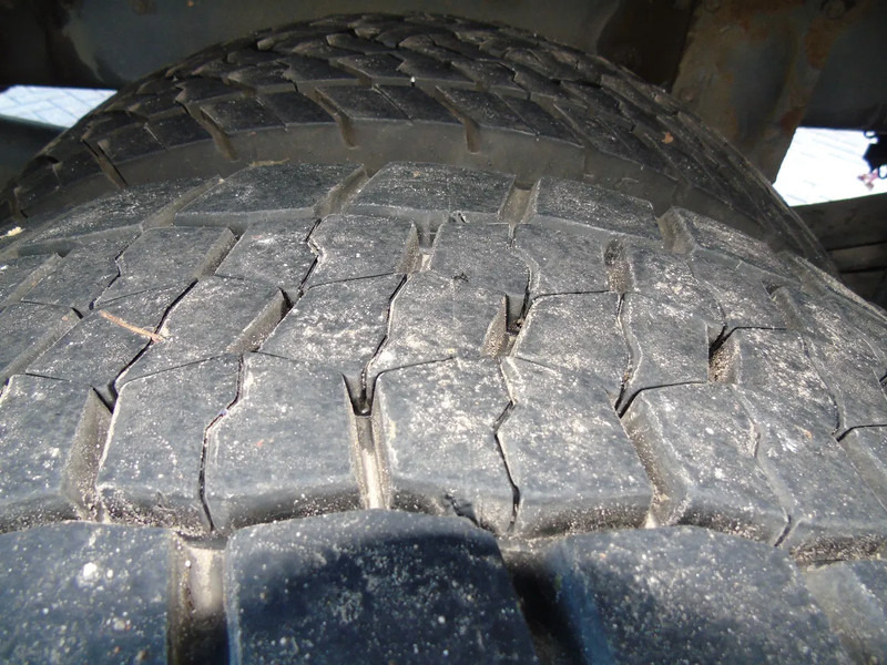 Teherautó DAF CF 65.280 + 33 METER + big platform persons /400kg: 19 kép. Teherautó DAF CF 65.280 + 33 METER + big platform persons /400kg: 19 kép.