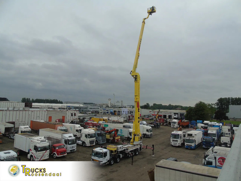 Mercedes-Benz Actros 4148 + 84 meters + 10x4 - Teherautó: 1 kép. Mercedes-Benz Actros 4148 + 84 meters + 10x4 - Teherautó: 1 kép.