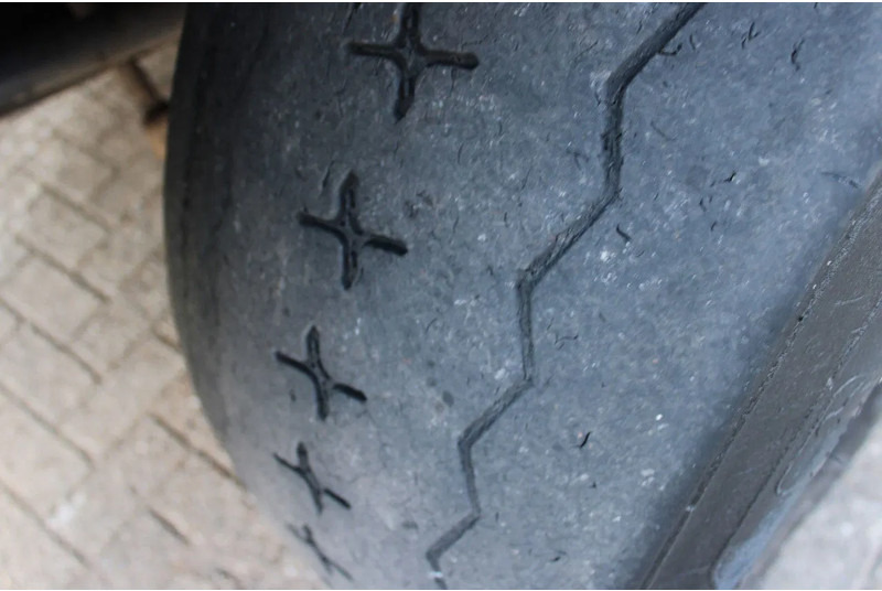 Darus autó Volvo FH 16.540 + 6x4 EURO 5 + palfinger epsilon 30t/m + MANUAL: 13 kép. Darus autó Volvo FH 16.540 + 6x4 EURO 5 + palfinger epsilon 30t/m + MANUAL: 13 kép.