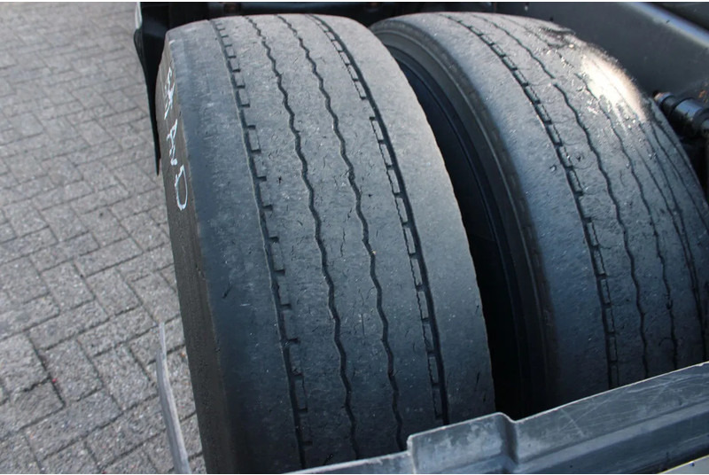 Darus autó Volvo FH 16.540 + 6x4 EURO 5 + palfinger epsilon 30t/m + MANUAL: 19 kép. Darus autó Volvo FH 16.540 + 6x4 EURO 5 + palfinger epsilon 30t/m + MANUAL: 19 kép.