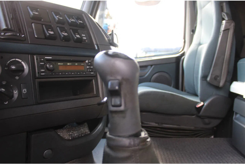 Darus autó Volvo FH 16.540 + 6x4 EURO 5 + palfinger epsilon 30t/m + MANUAL: 11 kép. Darus autó Volvo FH 16.540 + 6x4 EURO 5 + palfinger epsilon 30t/m + MANUAL: 11 kép.