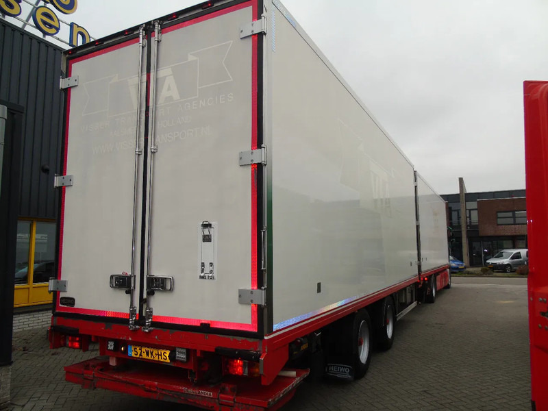 Volvo FH 460 + TRS + COMBI + EURO 6 - Hűtős teherautó: 4 kép. Volvo FH 460 + TRS + COMBI + EURO 6 - Hűtős teherautó: 4 kép.