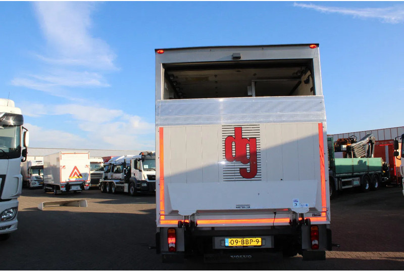 Hűtős teherautó Volvo FL 16.240 + EURO 5 + 16T: 6 kép.