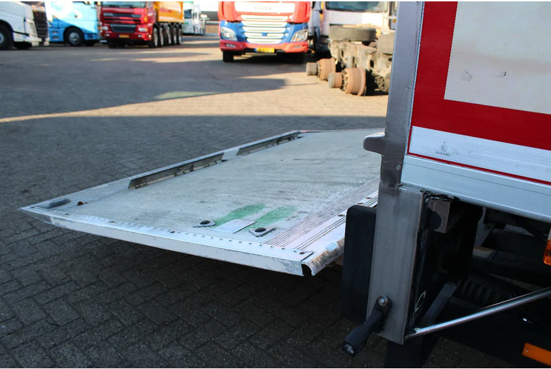 Hűtős teherautó Volvo FL 16.240 + EURO 5 + 16T: 20 kép.