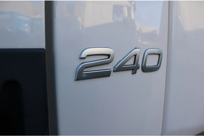 Hűtős teherautó Volvo FL 16.240 + EURO 5 + 16T: 9 kép.