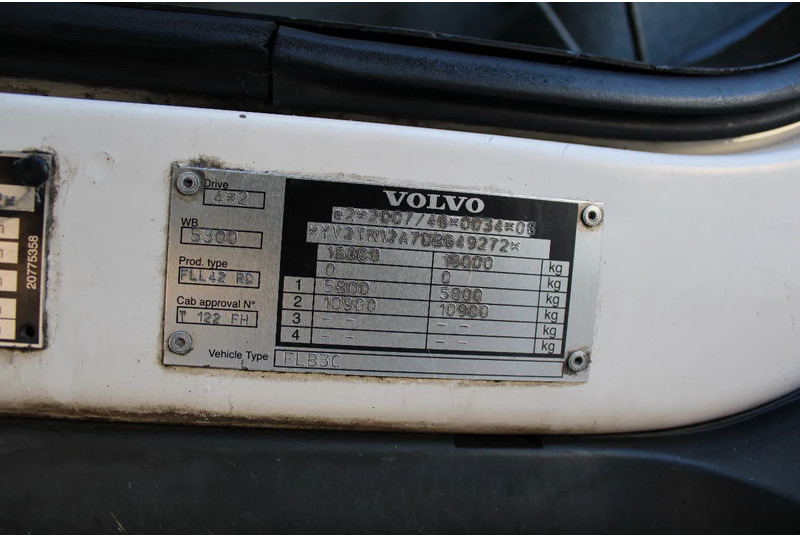 Hűtős teherautó Volvo FL 16.240 + EURO 5 + 16T: 19 kép.