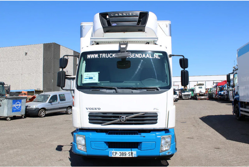 Volvo FL 240 + carrier + ATP + 16T + lift + MANUAL - Hűtős teherautó: 3 kép. Volvo FL 240 + carrier + ATP + 16T + lift + MANUAL - Hűtős teherautó: 3 kép.