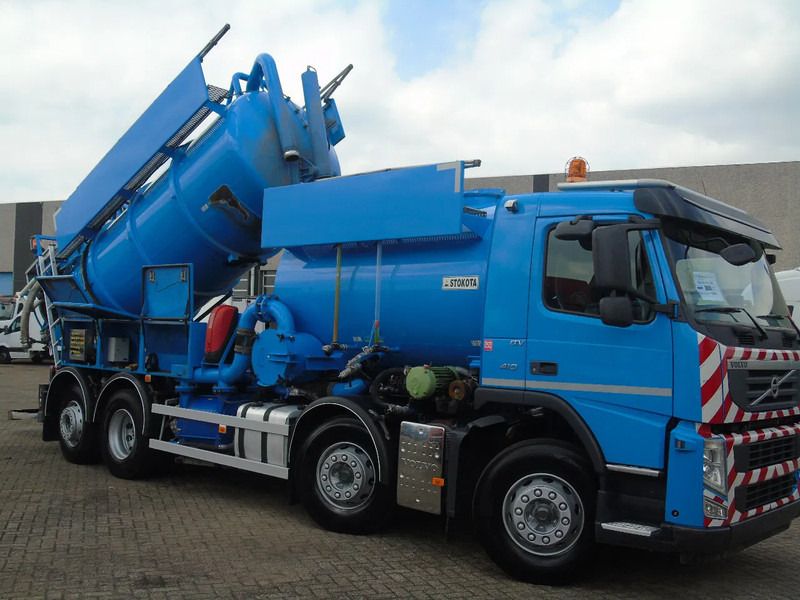 Volvo FM 420 + STOKOTA ECOTA 10.500LITER + 8X2 + WEB - Szippantós autó: 2 kép. Volvo FM 420 + STOKOTA ECOTA 10.500LITER + 8X2 + WEB - Szippantós autó: 2 kép.