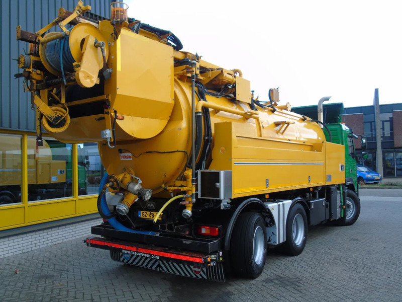 Volvo FMX 420 + 15.000L + HIGH PRESSURE PUMP + URACA + 6X4 + EURO 5 - Szippantós autó: 4 kép. Volvo FMX 420 + 15.000L + HIGH PRESSURE PUMP + URACA + 6X4 + EURO 5 - Szippantós autó: 4 kép.