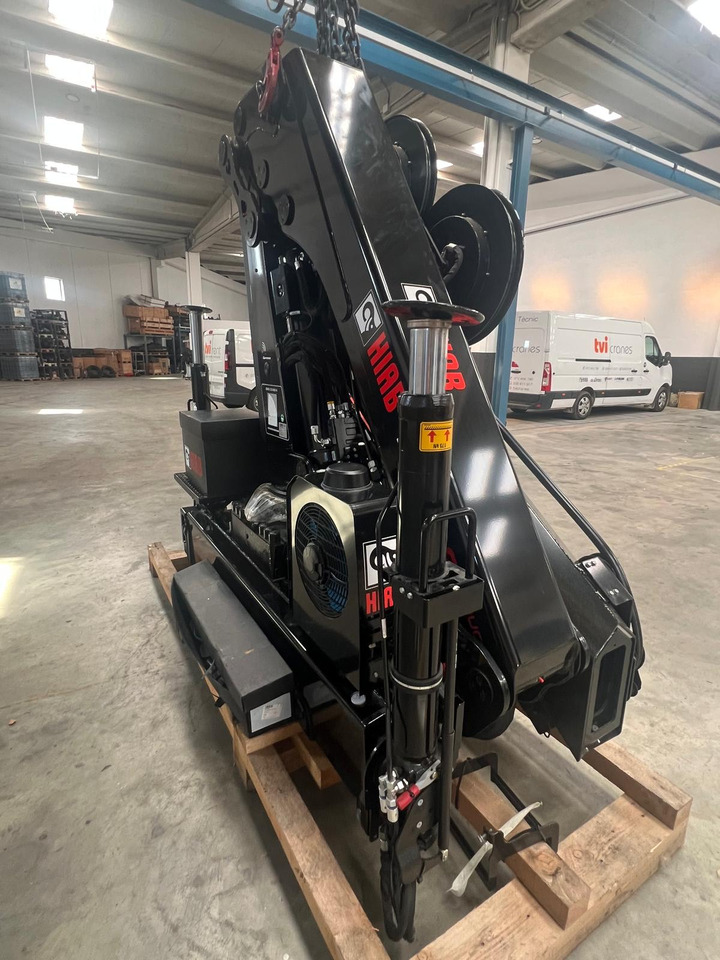 Hiab iX 228 Hiduo E6 - Daru: 2 kép. Hiab iX 228 Hiduo E6 - Daru: 2 kép.