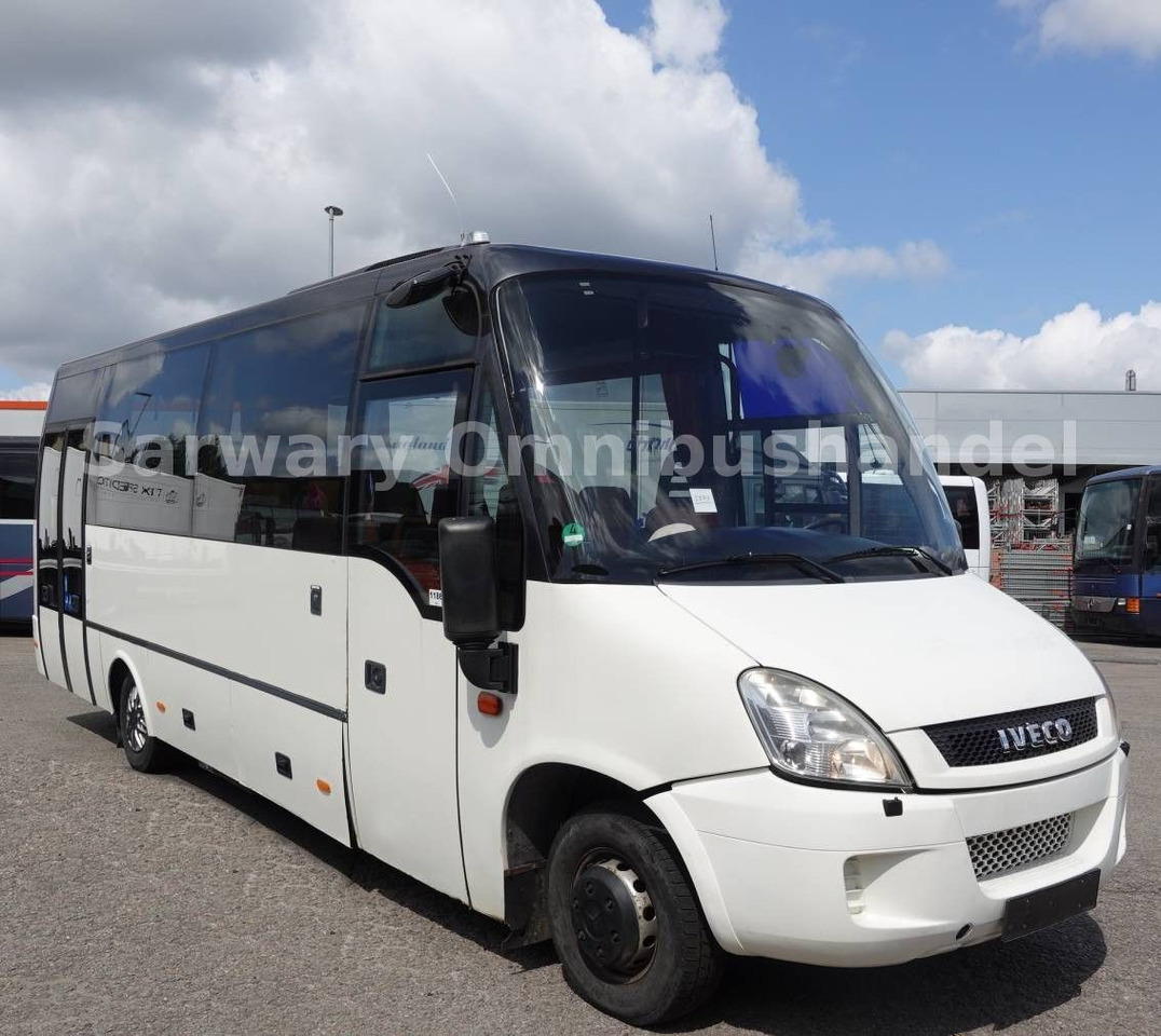Iveco 65C17 *Klima *Euro5*Wing*Daily*Mago*Rapido*City - Minibusz, Kisbusz: 1 kép. Iveco 65C17 *Klima *Euro5*Wing*Daily*Mago*Rapido*City - Minibusz, Kisbusz: 1 kép.