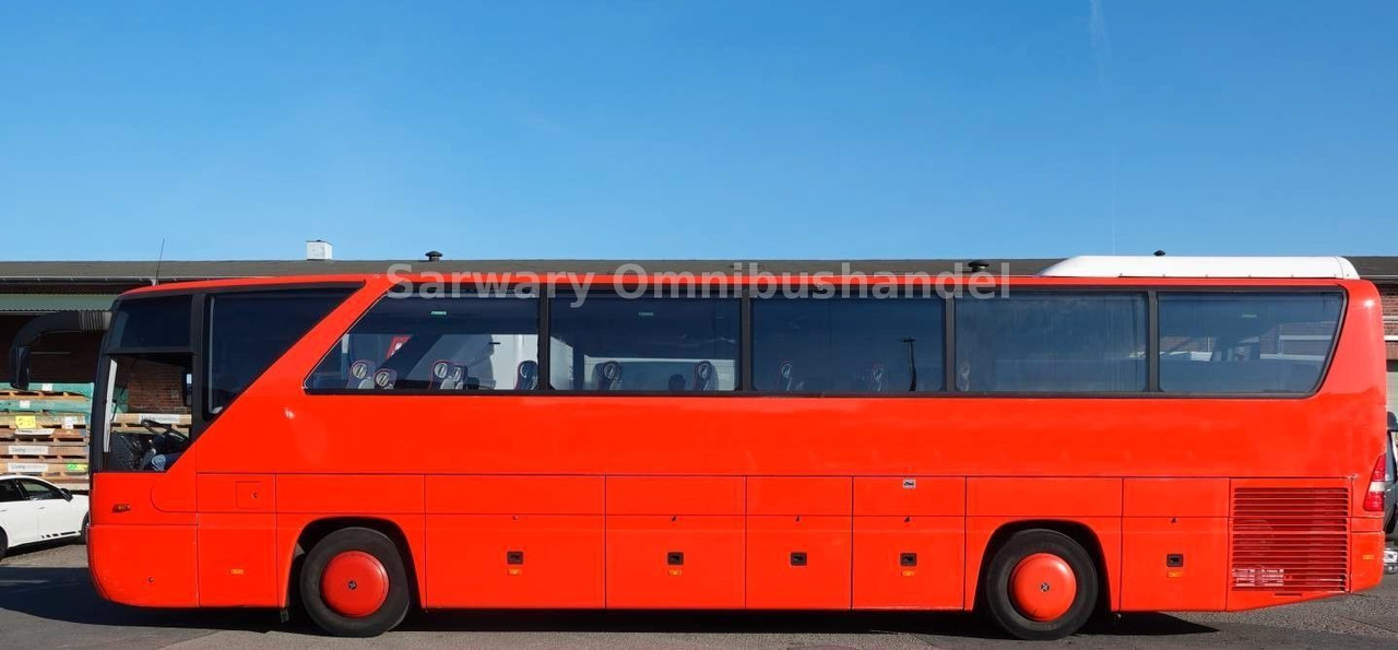 Mercedes-Benz 350 RHD Tourismo*VIP'V6*Klima*6 Gang*WC*404*TV - Távolsági busz: 5 kép. Mercedes-Benz 350 RHD Tourismo*VIP'V6*Klima*6 Gang*WC*404*TV - Távolsági busz: 5 kép.