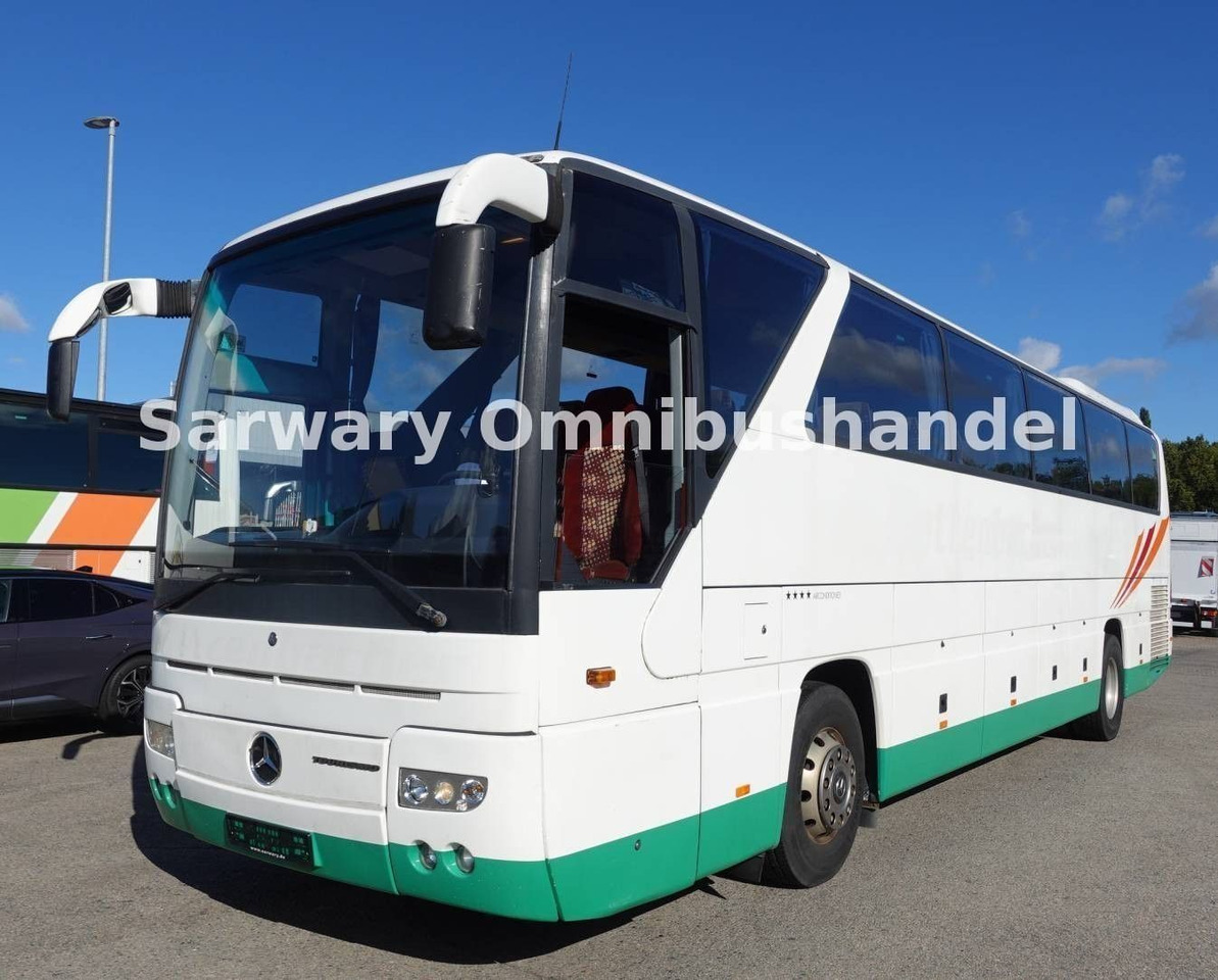 Mercedes-Benz 350 Tourismo 15-RHD *V6*404*Travego*51-Sitze* - Távolsági busz: 2 kép. Mercedes-Benz 350 Tourismo 15-RHD *V6*404*Travego*51-Sitze* - Távolsági busz: 2 kép.