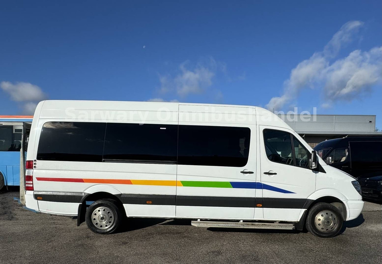 Mercedes-Benz 516 CDI Sprinter*Euro 5* Klima*17 Sitze*Lift*519 - Minibusz, Kisbusz: 5 kép. Mercedes-Benz 516 CDI Sprinter*Euro 5* Klima*17 Sitze*Lift*519 - Minibusz, Kisbusz: 5 kép.