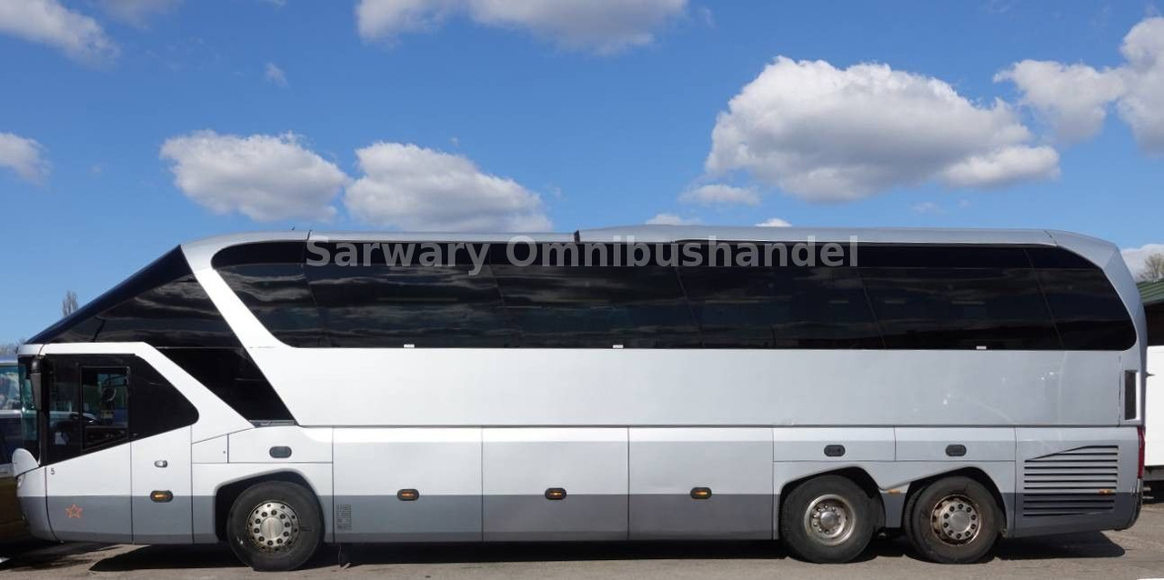 Neoplan Starliner C *N 5217*SHD*55-Sitze*Cityliner*EEV* - Távolsági busz: 4 kép. Neoplan Starliner C *N 5217*SHD*55-Sitze*Cityliner*EEV* - Távolsági busz: 4 kép.