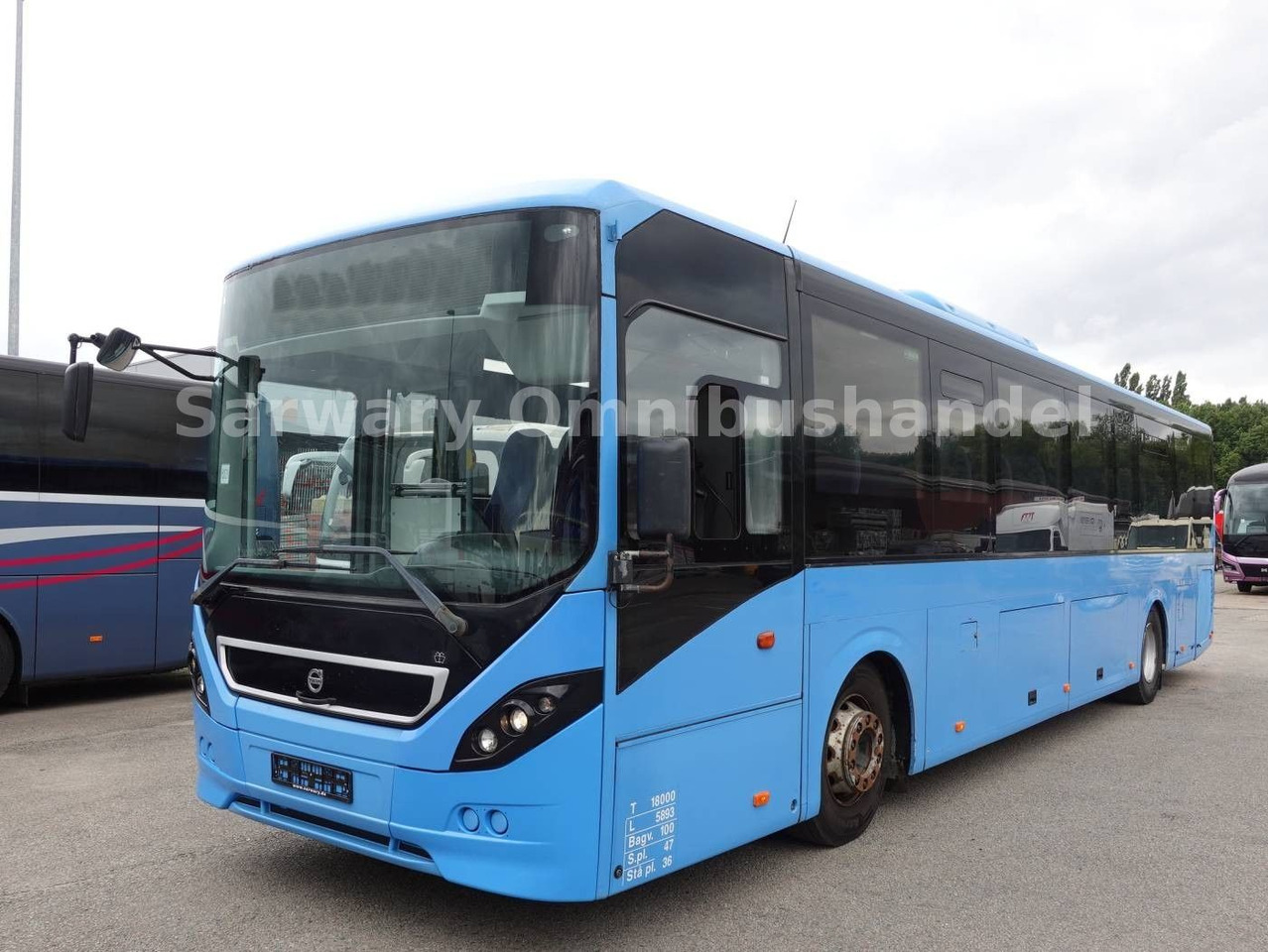Volvo 8900 *8907R*48-Sitze*EEV* - Helyközi busz: 2 kép. Volvo 8900 *8907R*48-Sitze*EEV* - Helyközi busz: 2 kép.