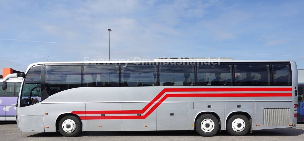 Volvo 9700 HD*B12*6x2*Klima*54 Sitze*WC*9900* - Távolsági busz: 5 kép. Volvo 9700 HD*B12*6x2*Klima*54 Sitze*WC*9900* - Távolsági busz: 5 kép.