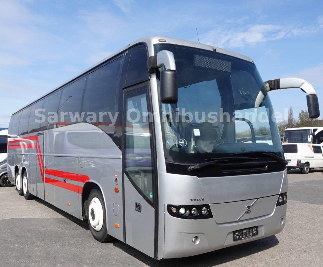 Volvo 9700 HD*B12*6x2*Klima*54 Sitze*WC*9900* - Távolsági busz: 1 kép. Volvo 9700 HD*B12*6x2*Klima*54 Sitze*WC*9900* - Távolsági busz: 1 kép.