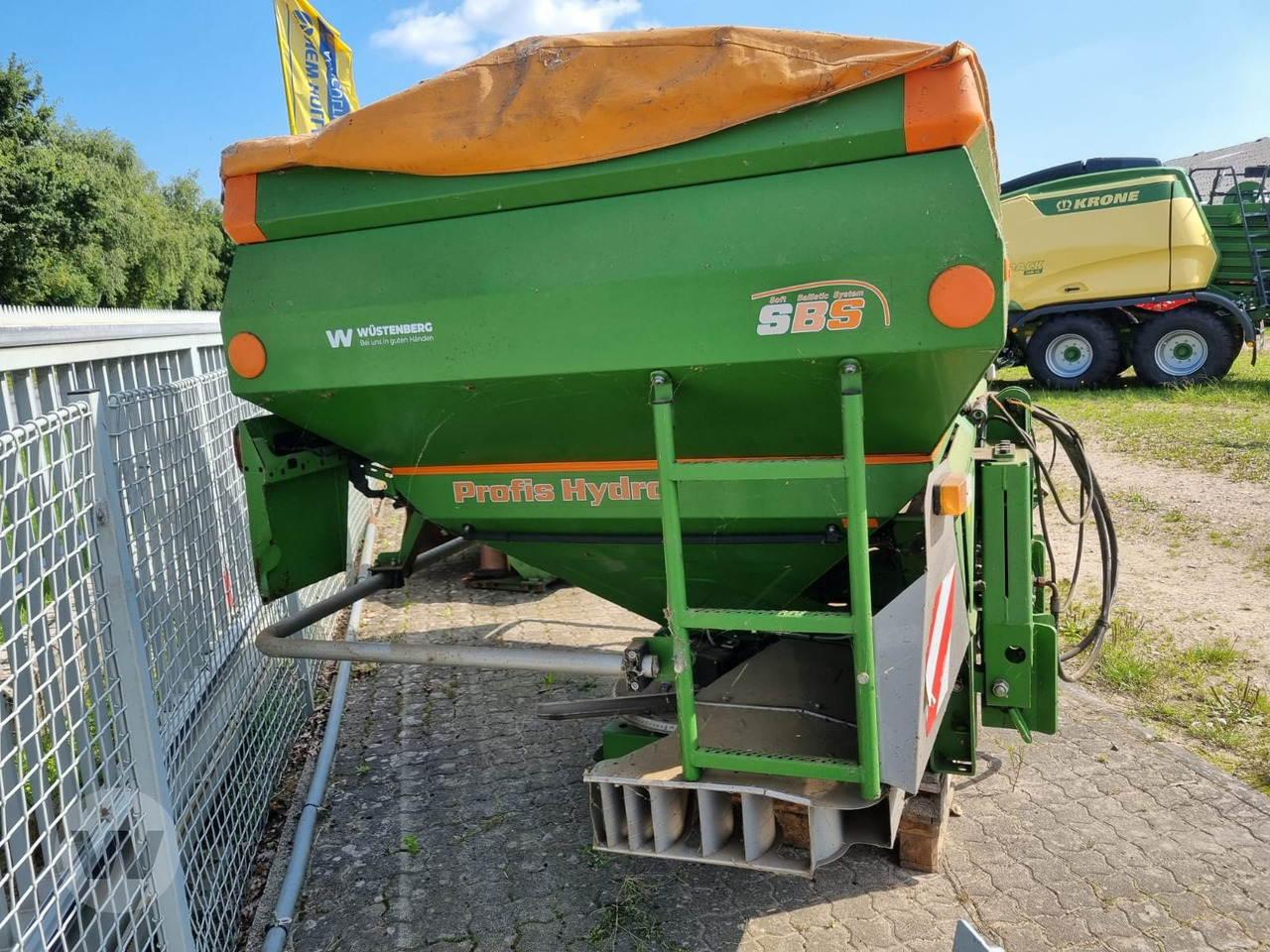 Amazone ZA-M 3000 - Műtrágyaszóró: 5 kép. Amazone ZA-M 3000 - Műtrágyaszóró: 5 kép.