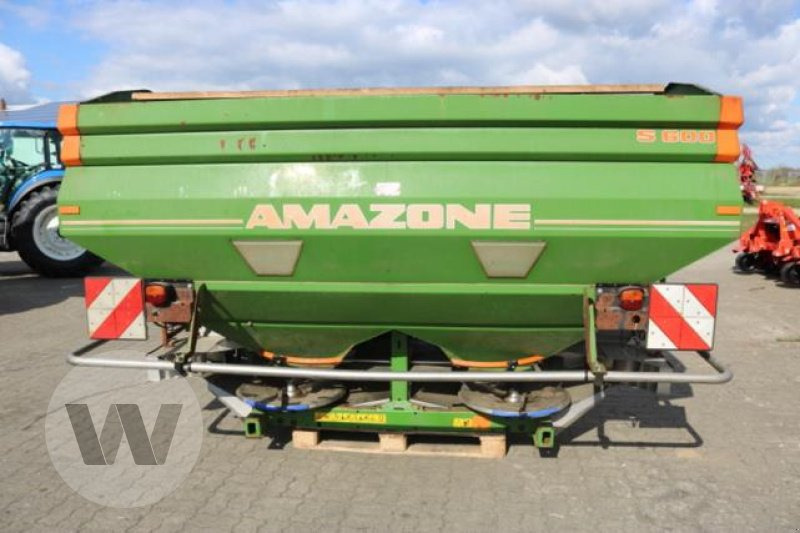 Amazone ZA-M Ultra profiS Hydro - Műtrágyaszóró: 5 kép. Amazone ZA-M Ultra profiS Hydro - Műtrágyaszóró: 5 kép.