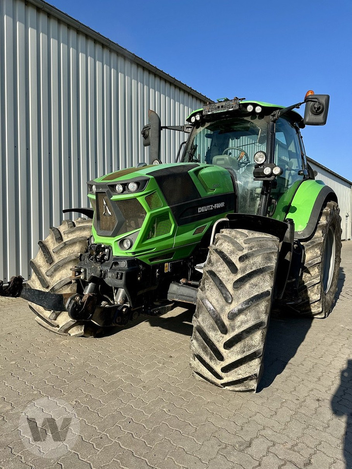 Deutz-Fahr Agrotron 6165 A - Traktor: 1 kép. Deutz-Fahr Agrotron 6165 A - Traktor: 1 kép.