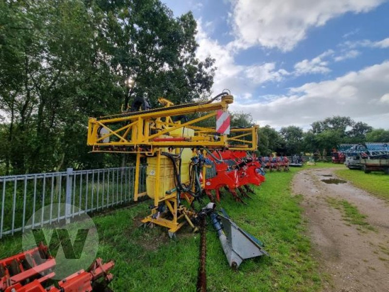 Dubex Anbauspritze 1200 l - Függesztett permetező: 1 kép. Dubex Anbauspritze 1200 l - Függesztett permetező: 1 kép.
