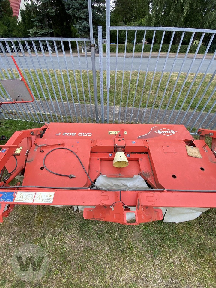 Kuhn GMD 802 F - Fűkasza: 4 kép. Kuhn GMD 802 F - Fűkasza: 4 kép.