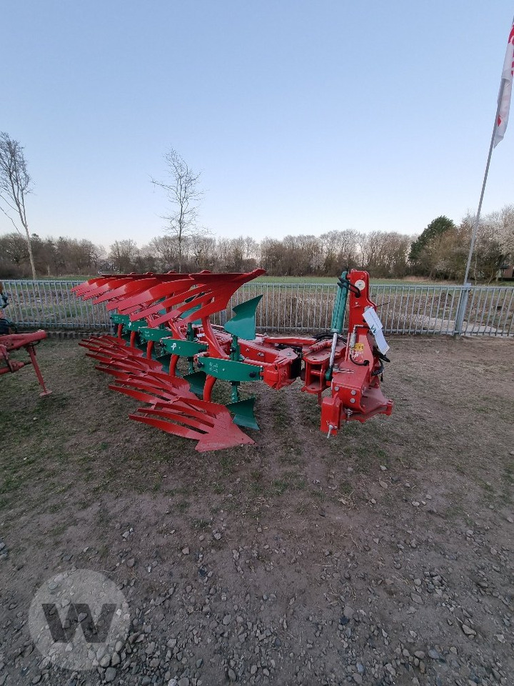 Kverneland 3300 S - Eke: 1 kép. Kverneland 3300 S - Eke: 1 kép.