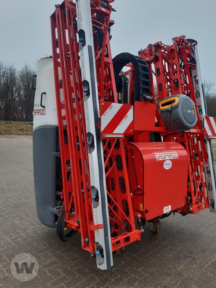 Maschio Tempo Ultra 2000 Liter - Függesztett permetező: 1 kép. Maschio Tempo Ultra 2000 Liter - Függesztett permetező: 1 kép.