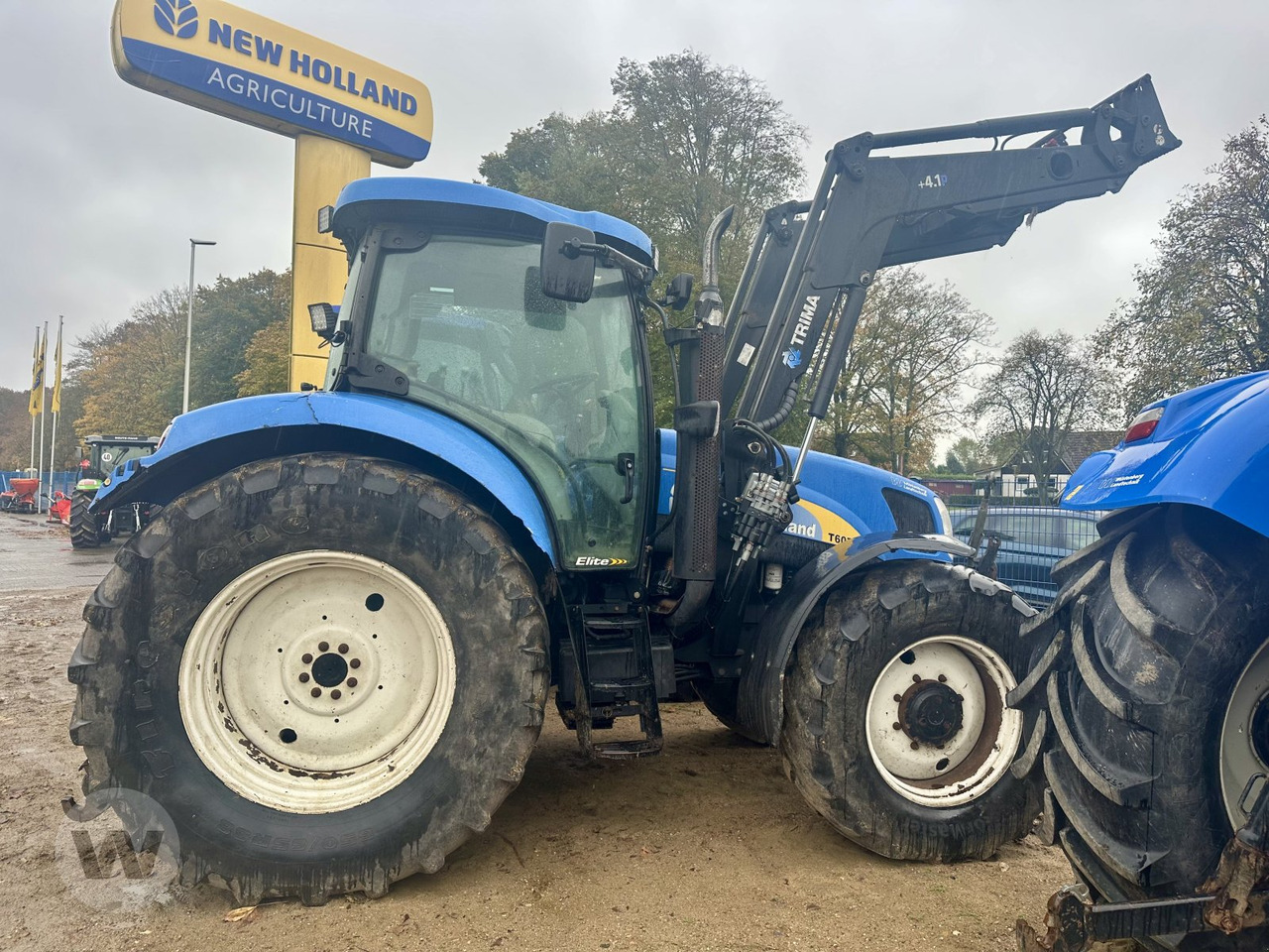 New Holland T 6070 - Traktor: 5 kép. New Holland T 6070 - Traktor: 5 kép.