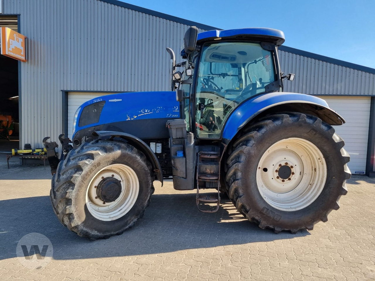 New Holland T 7.200 - Traktor: 4 kép. New Holland T 7.200 - Traktor: 4 kép.
