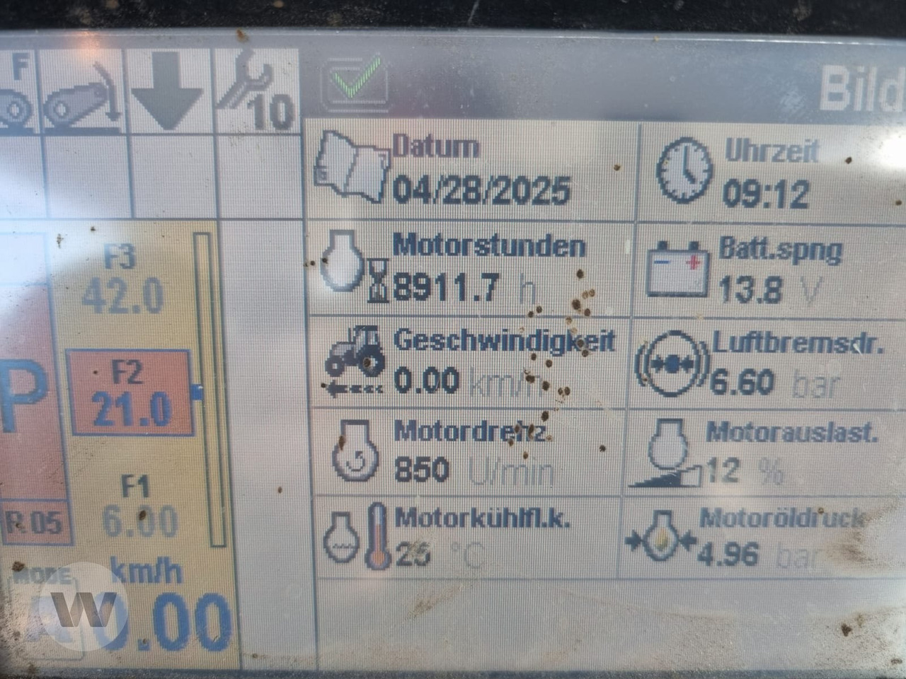 New Holland T 7.200 - Traktor: 5 kép. New Holland T 7.200 - Traktor: 5 kép.