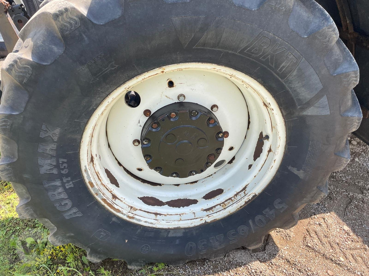 Traktor New Holland TM 190: 14 kép.