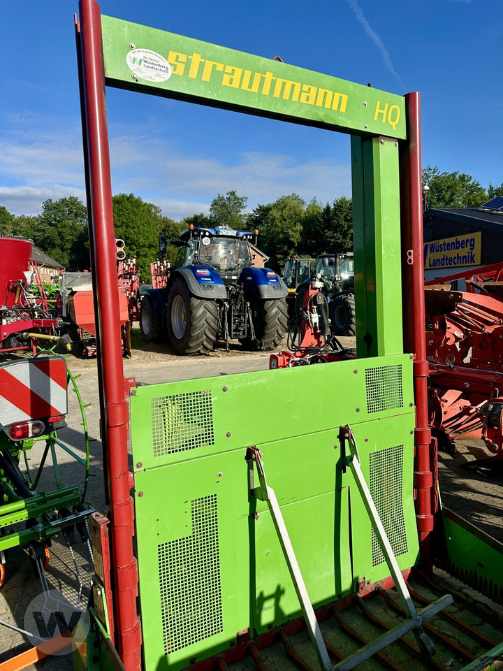 Strautmann Hydrofox HQ plus 2800 - Silózó berendezések: 4 kép. Strautmann Hydrofox HQ plus 2800 - Silózó berendezések: 4 kép.