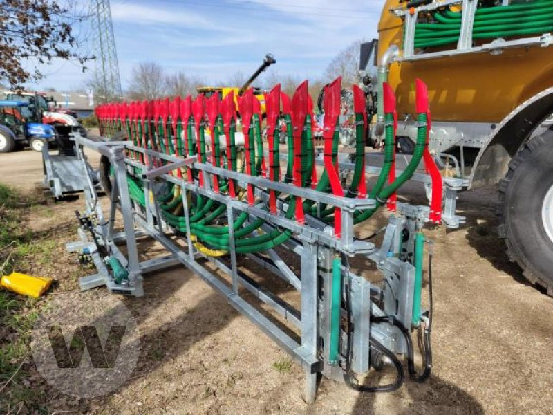 Zunhammer FARMLANDFIX-VERTEILE - Hígtrágya kijuttatás: 3 kép. Zunhammer FARMLANDFIX-VERTEILE - Hígtrágya kijuttatás: 3 kép.
