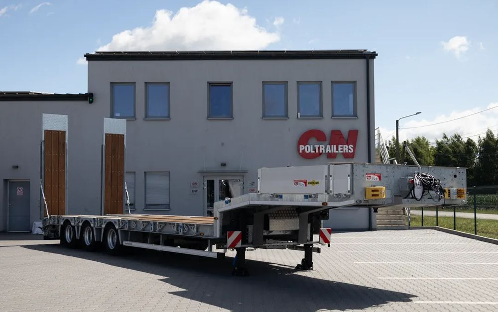 Humbaur HTS30K Naczepa niskopodwoziowa // 3. osiowa // ocynkowana rama // rampy hydrauliczne 1. i 2. częściowe - Félpótkocsi mélybölcsős: 2 kép. Humbaur HTS30K Naczepa niskopodwoziowa // 3. osiowa // ocynkowana rama // rampy hydrauliczne 1. i 2. częściowe - Félpótkocsi mélybölcsős: 2 kép.