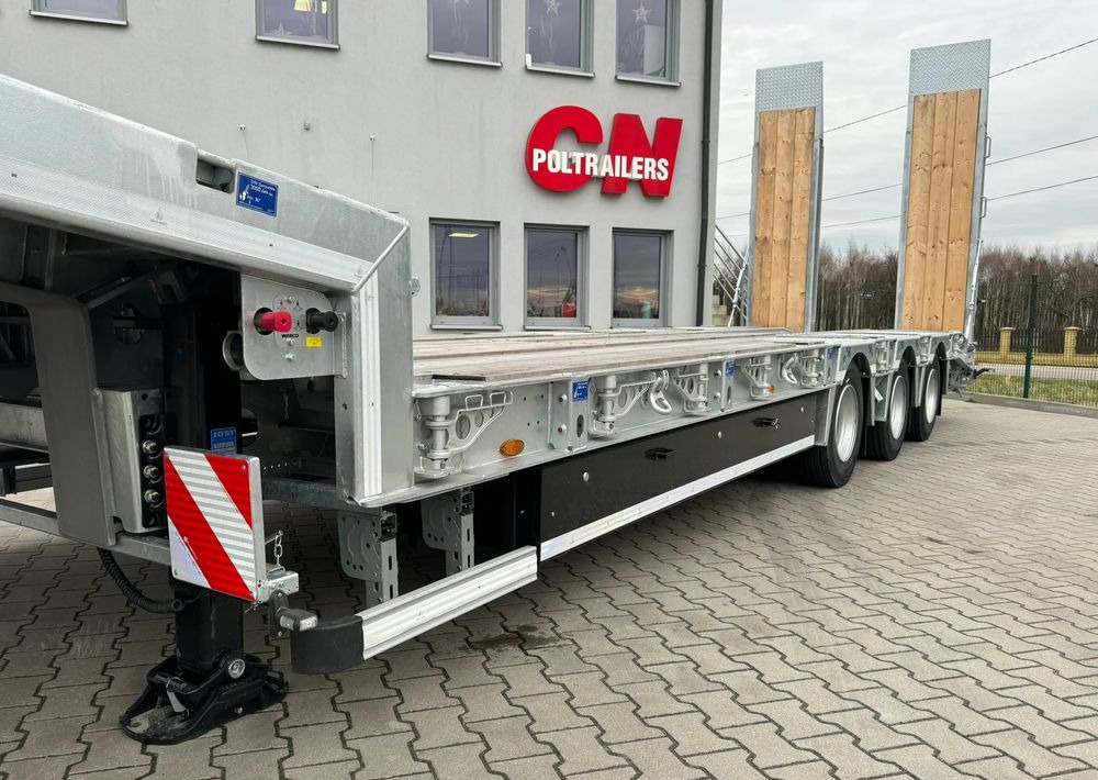 Humbaur Ocynkowana rama, Twarde drewno, W pełni hydrauliczne rampy - Félpótkocsi mélybölcsős: 3 kép. Humbaur Ocynkowana rama, Twarde drewno, W pełni hydrauliczne rampy - Félpótkocsi mélybölcsős: 3 kép.