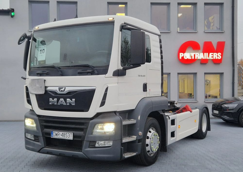 MAN TGS 18.420 XL dostępne 4 szt. możłiwość założenia hydrauliki - Nyergesvontató: 1 kép. MAN TGS 18.420 XL dostępne 4 szt. możłiwość założenia hydrauliki - Nyergesvontató: 1 kép.