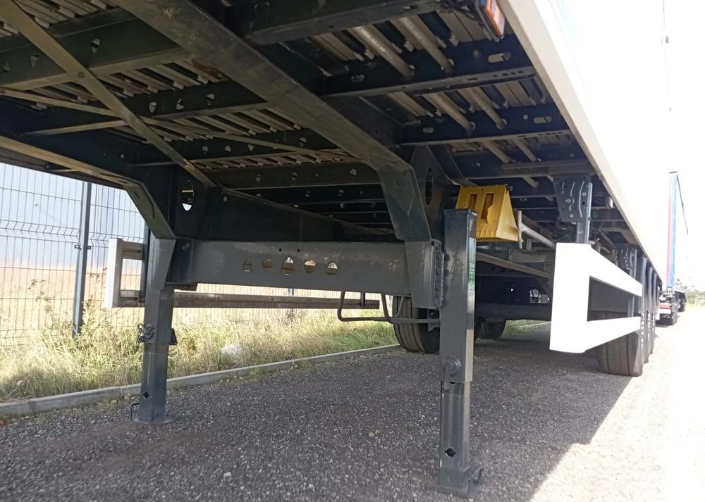 Reisch 3x Ruchoma podłoga 2 - 2022 , 1-2023 - Félpótkocsi öönkihordós: 2 kép. Reisch 3x Ruchoma podłoga 2 - 2022 , 1-2023 - Félpótkocsi öönkihordós: 2 kép.