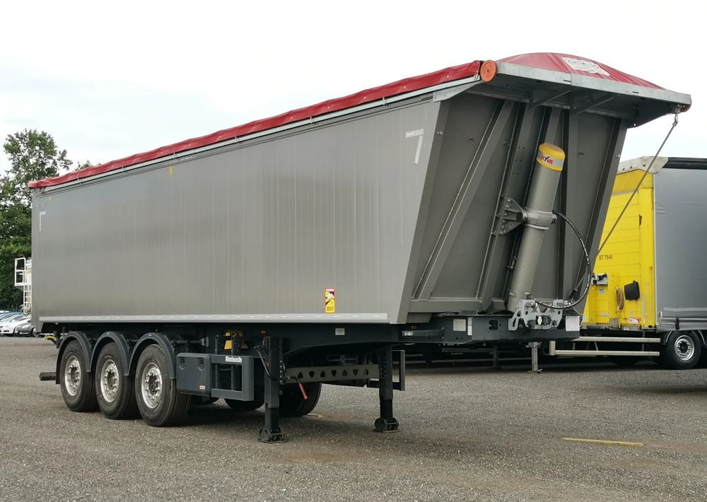 Reisch Aluminiowa 50m3, dach Cramaro manualny - Félpótkocsi billenőplatós: 2 kép. Reisch Aluminiowa 50m3, dach Cramaro manualny - Félpótkocsi billenőplatós: 2 kép.