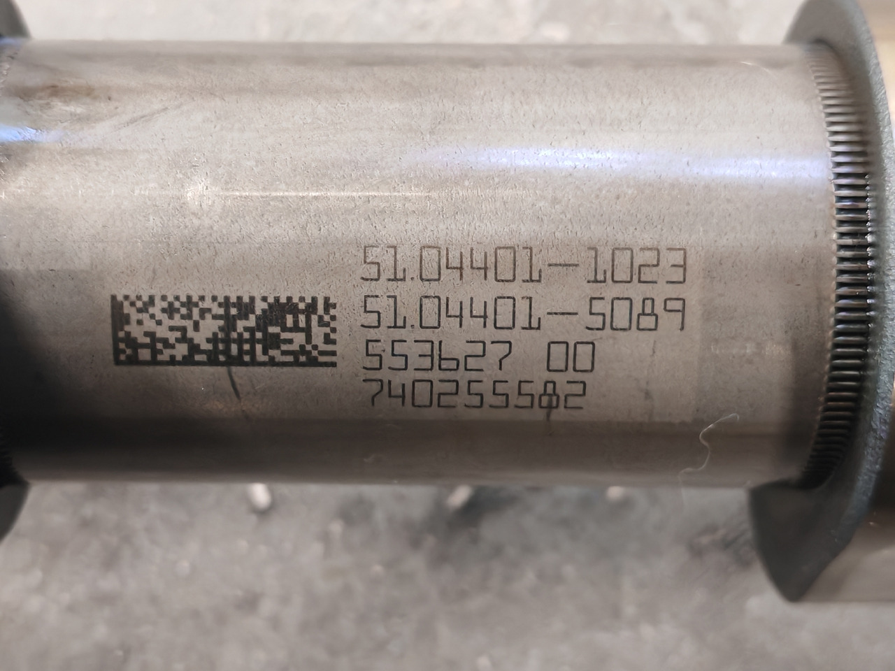 MAN TGS TGX EURO 6 / D2676LF / CAMSHAFT / 51044011023 - Vezérműtengely: 3 kép. MAN TGS TGX EURO 6 / D2676LF / CAMSHAFT / 51044011023 - Vezérműtengely: 3 kép.