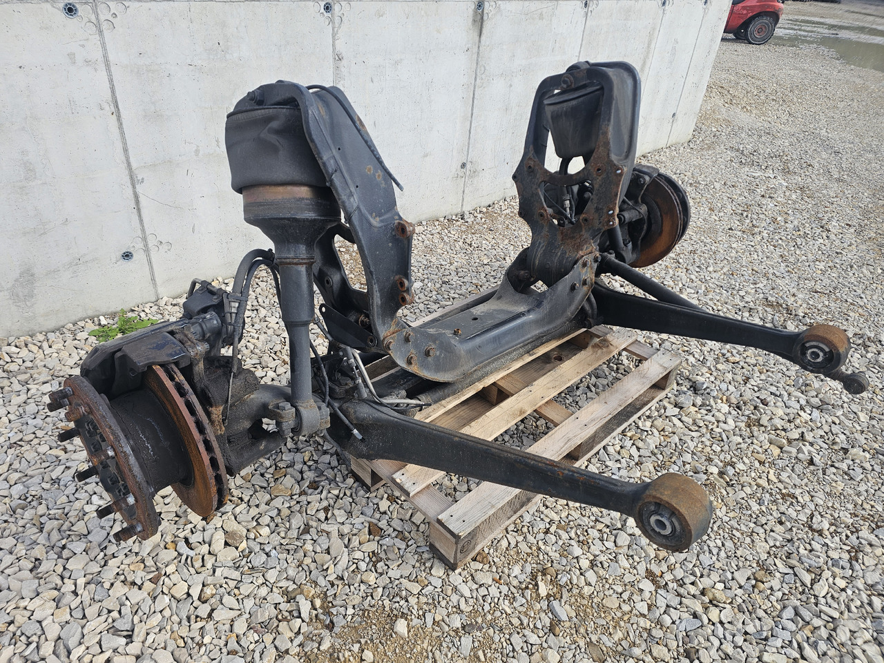 MAN TGX TGS AIR SUNSPENSION / COMPLETE FRONT AXLE - Első tengely: 3 kép. MAN TGX TGS AIR SUNSPENSION / COMPLETE FRONT AXLE - Első tengely: 3 kép.