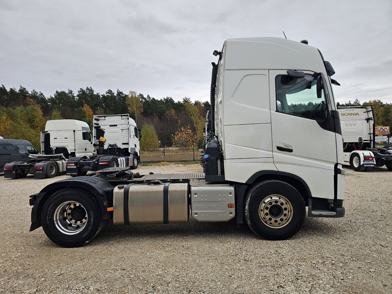 VOLVO FH500 EURO 6 / ISHIFT / HYDRAULIC / ALU / REG&VIN: 2019 - Nyergesvontató: 5 kép. VOLVO FH500 EURO 6 / ISHIFT / HYDRAULIC / ALU / REG&VIN: 2019 - Nyergesvontató: 5 kép.