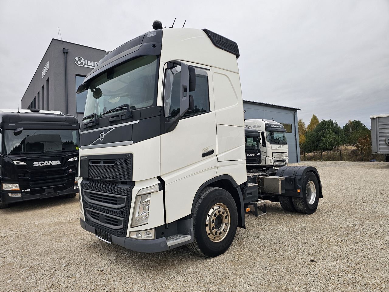 VOLVO FH500 EURO 6 / ISHIFT / HYDRAULIC / ALU / REG&VIN: 2019 - Nyergesvontató: 2 kép. VOLVO FH500 EURO 6 / ISHIFT / HYDRAULIC / ALU / REG&VIN: 2019 - Nyergesvontató: 2 kép.