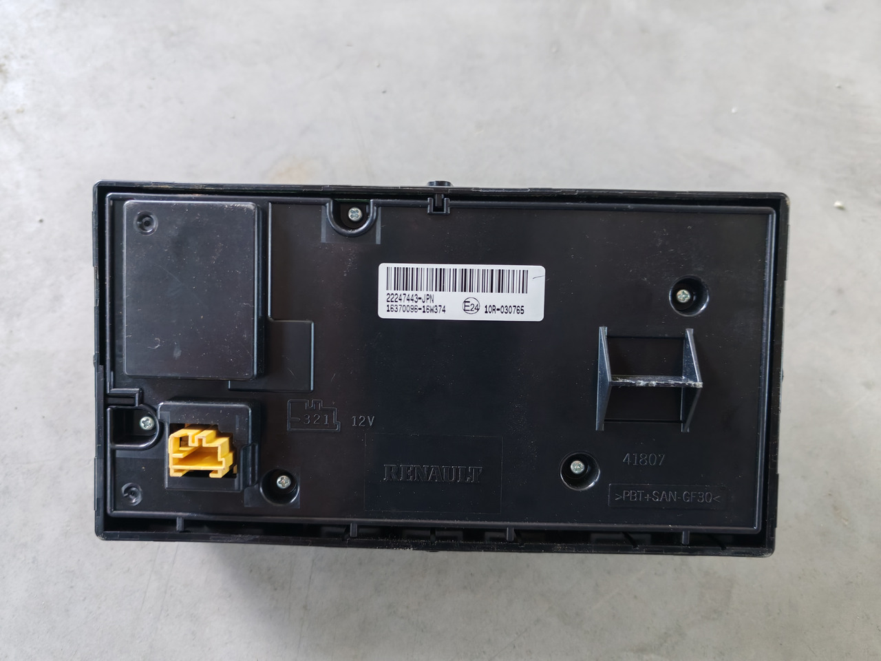 RENAULT RANGE T / AC CONTROL PANEL / 22247443 - Klíma alkatrész: 2 kép. RENAULT RANGE T / AC CONTROL PANEL / 22247443 - Klíma alkatrész: 2 kép.