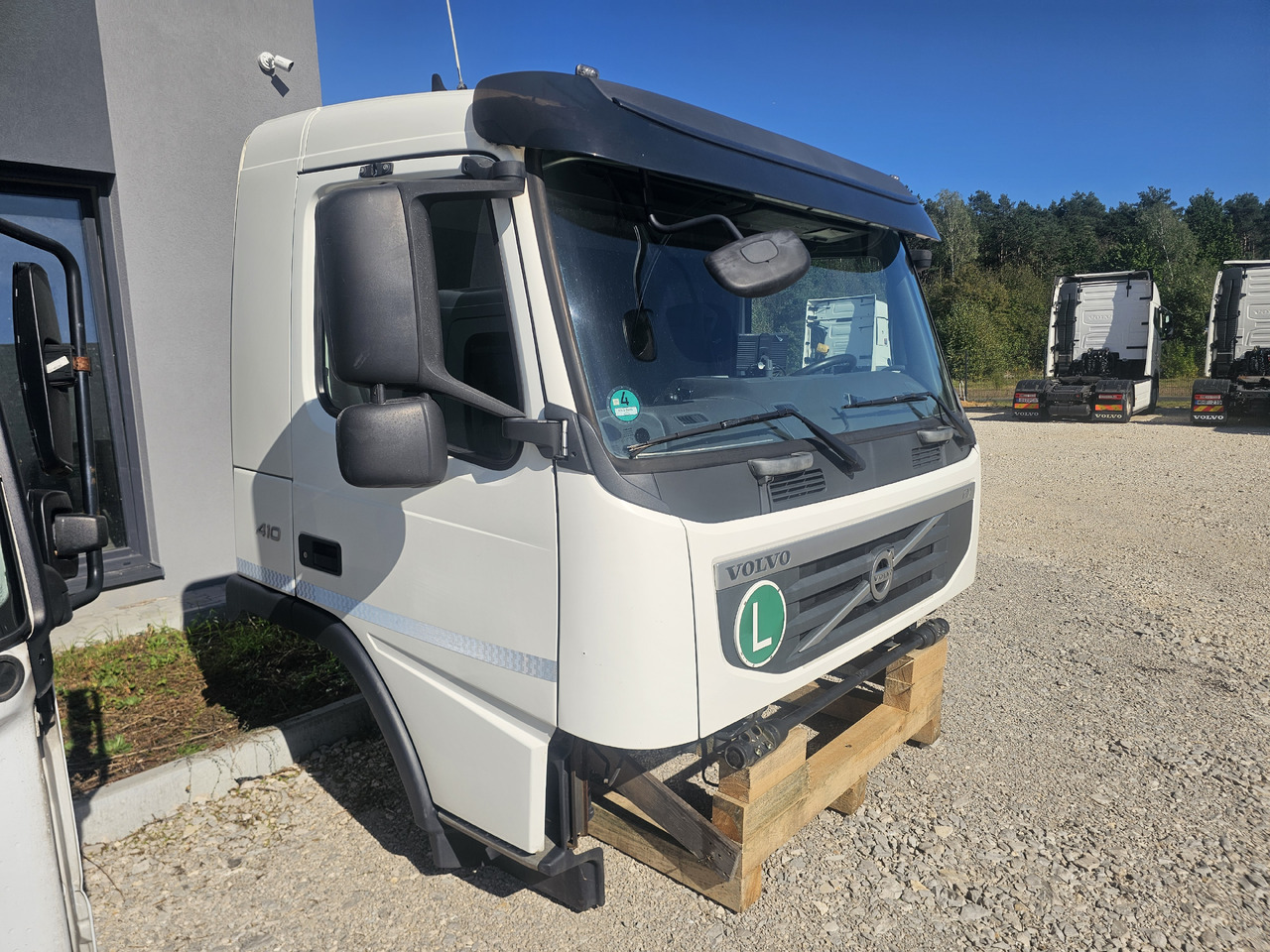VOLVO FM3 DAILY CAB / COMPLETE / WORLDWIDE DELIVERY - Fülke: 5 kép. VOLVO FM3 DAILY CAB / COMPLETE / WORLDWIDE DELIVERY - Fülke: 5 kép.