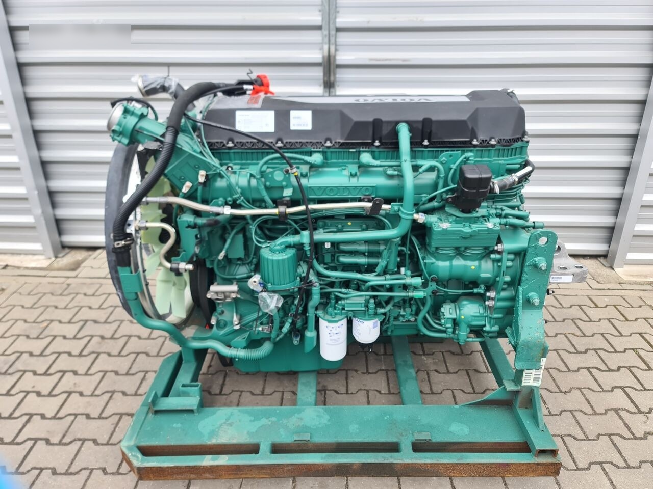 Volvo D13K460 EURO 6 D13K460 D13K 460 Volvo FH4 FH5 truck - Motor - Teherautó: 1 kép. Volvo D13K460 EURO 6 D13K460 D13K 460 Volvo FH4 FH5 truck - Motor - Teherautó: 1 kép.