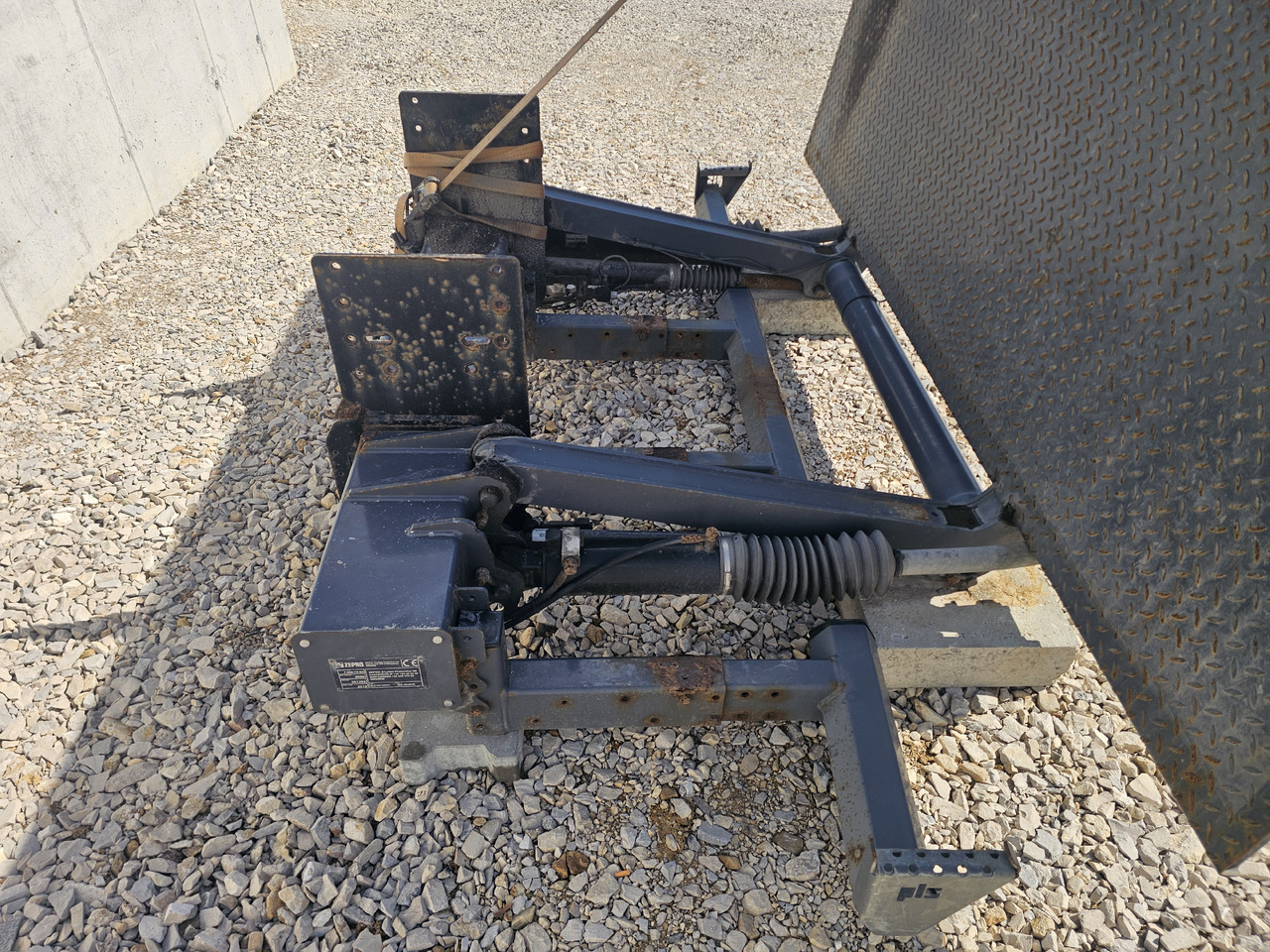 ZEPRO Z 2000-175 MA / 2019 / 2000kg - Emelőhátfal: 5 kép. ZEPRO Z 2000-175 MA / 2019 / 2000kg - Emelőhátfal: 5 kép.